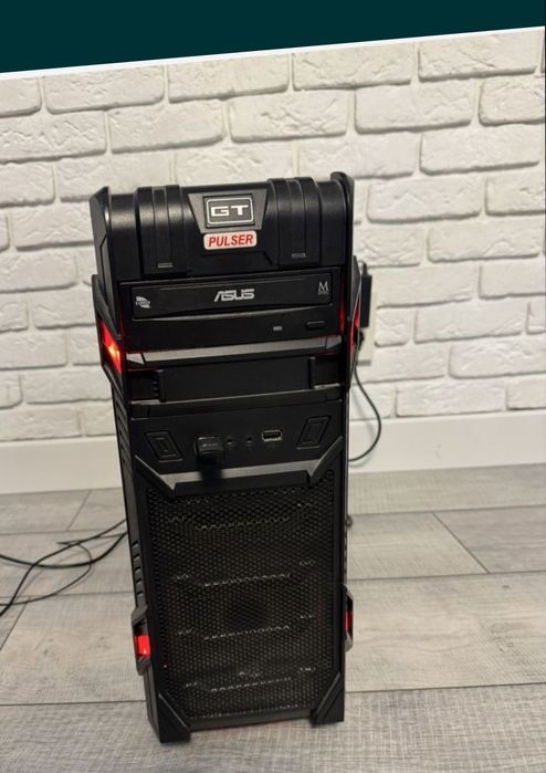 Настольный компьютер