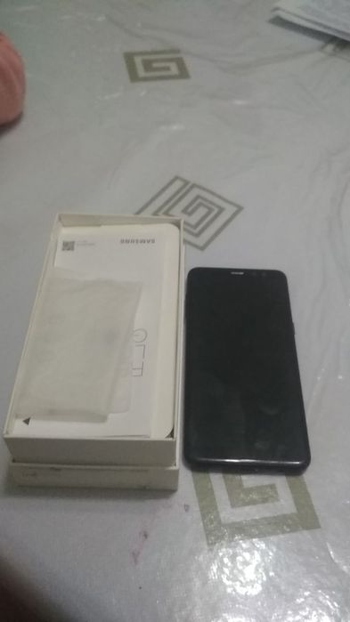 Samsung 8 sotiladi xoati idiyal karapka dakiminti bor