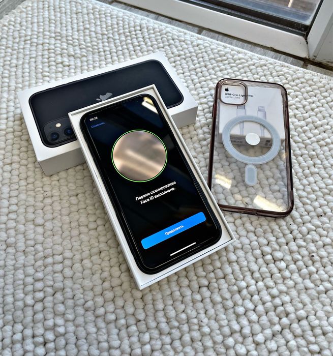 Iphone 11/128GB/akb83% в идеалее