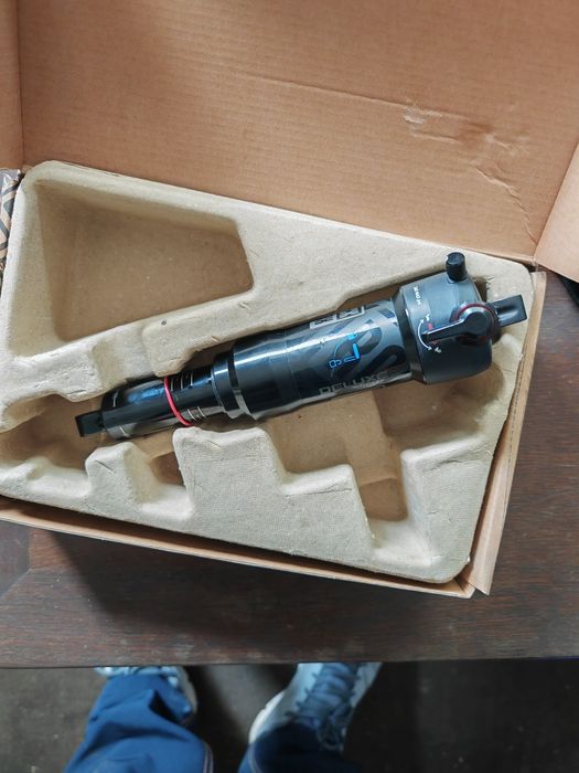 Shock rockshox deluxe select plus 230x57.5