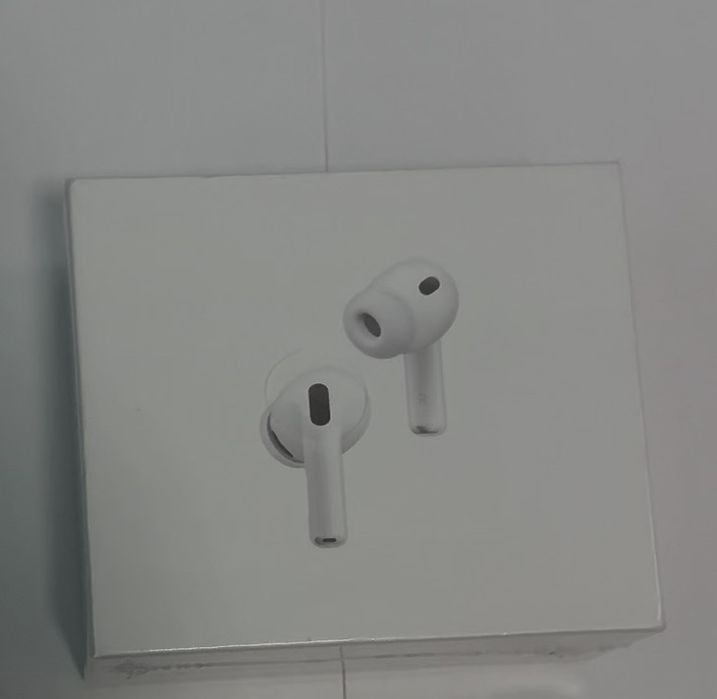 AirPods pro 3 sigilate