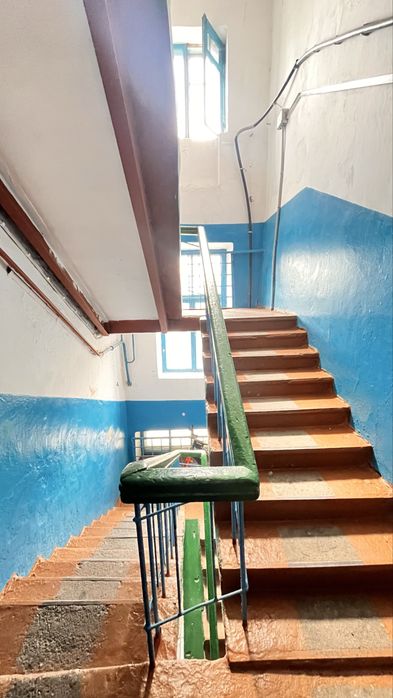 Продам 2 комн квартиру
