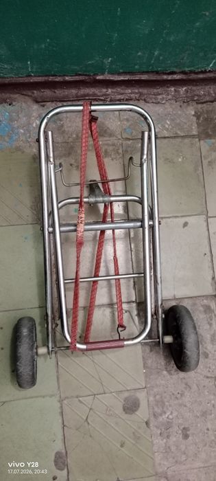 Продам тележку хорошом состояние
