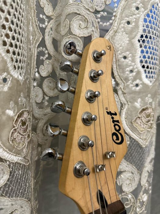 Электрогитара Cort G210