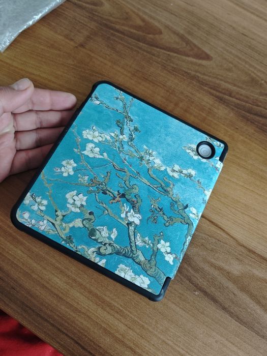 Cobo Libra Colour - четец за книги