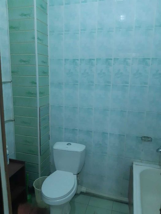 Шухрат кафе ёнида 1-хона 2-хона қилинган кв ижарага берилади 1-қават