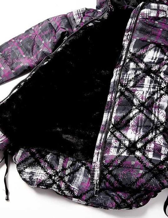 Чисто ново дамско яке Desigual леко и много топло L - XL