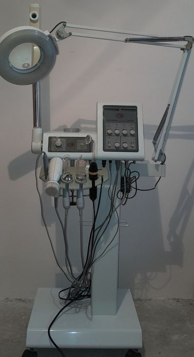 Косметологический комбайг