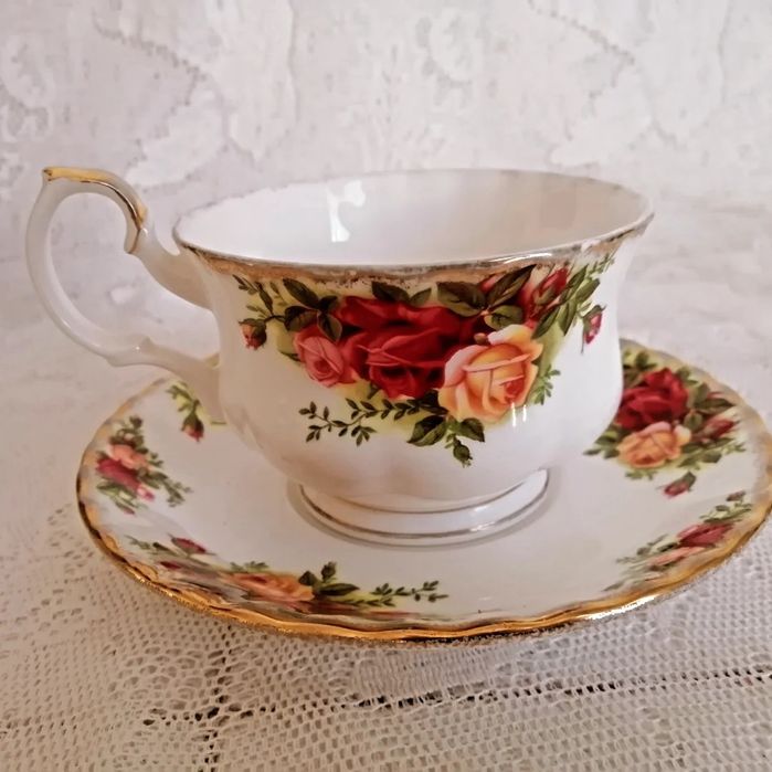 Royal Albert Old country roses