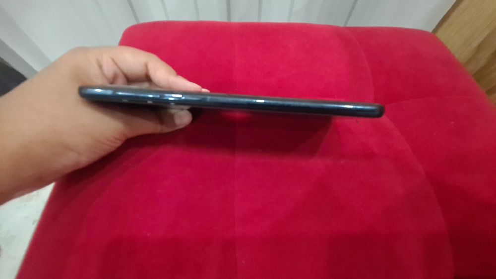 Продам телефон самсунг Galaxy A30s
