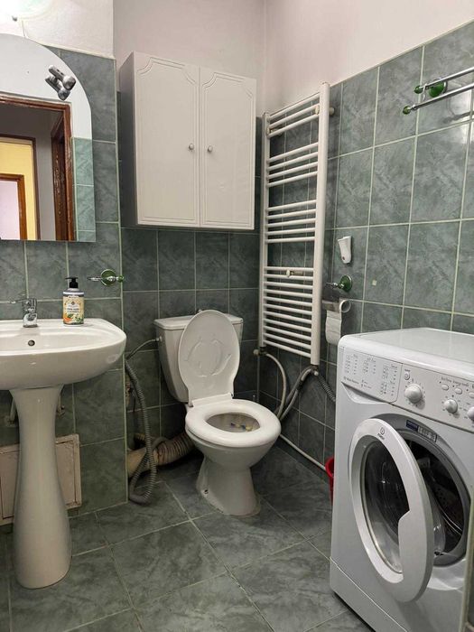 PF inchiriez ap 2 cam decomandat, Gara Arcu