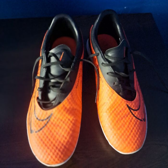 Бутонки  на nike