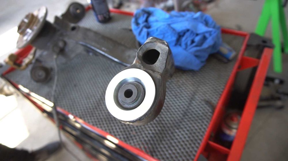 Шарнири Задни Шенкели Е36 Е46