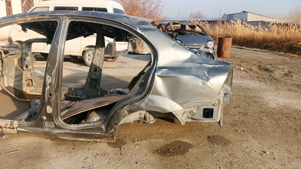 Nexia 3 zadok togʻoralari butun