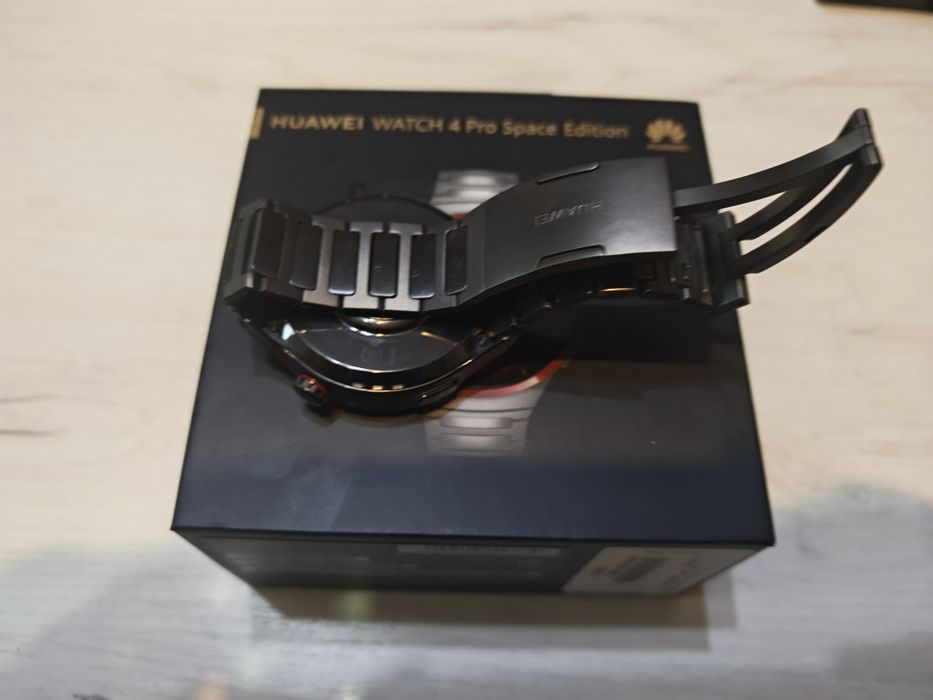 Huawei Watch 4 Pro Space Edition Гаранция