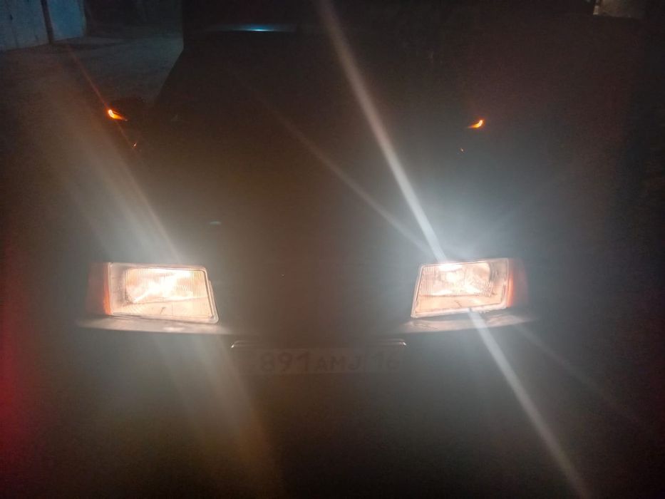 Продам ваз 21093
