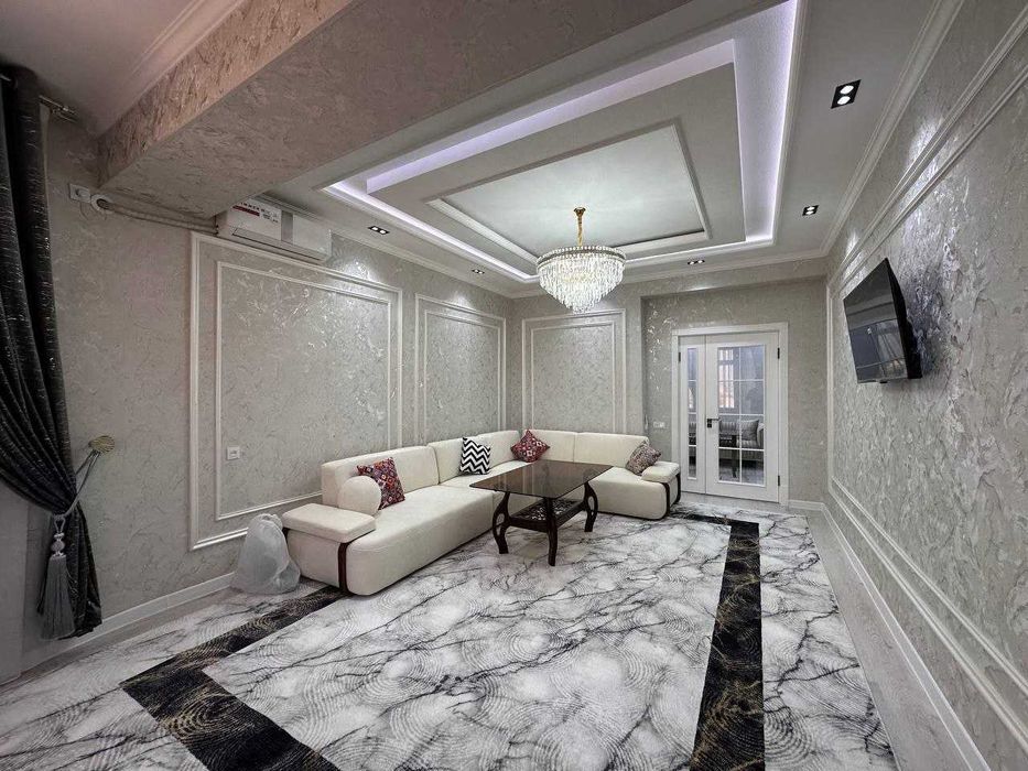 5 комнатная квартира на 3 этаже 108кв/м, в Самарканде