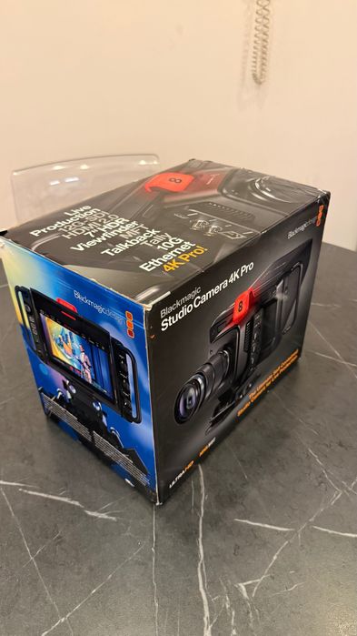BMD BlackMagicDesign Studio Camera 4K Pro
