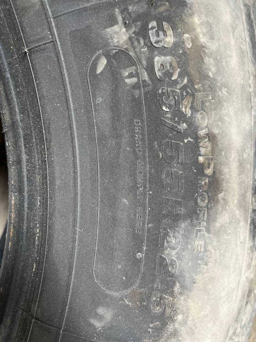 Рулевая резина bridgestone 385\55\22.5