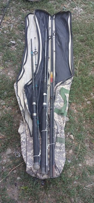 Vând lansete cu mulineta Daiwa Tournament-S 5000T/ clasice pe dimensiuni diferite