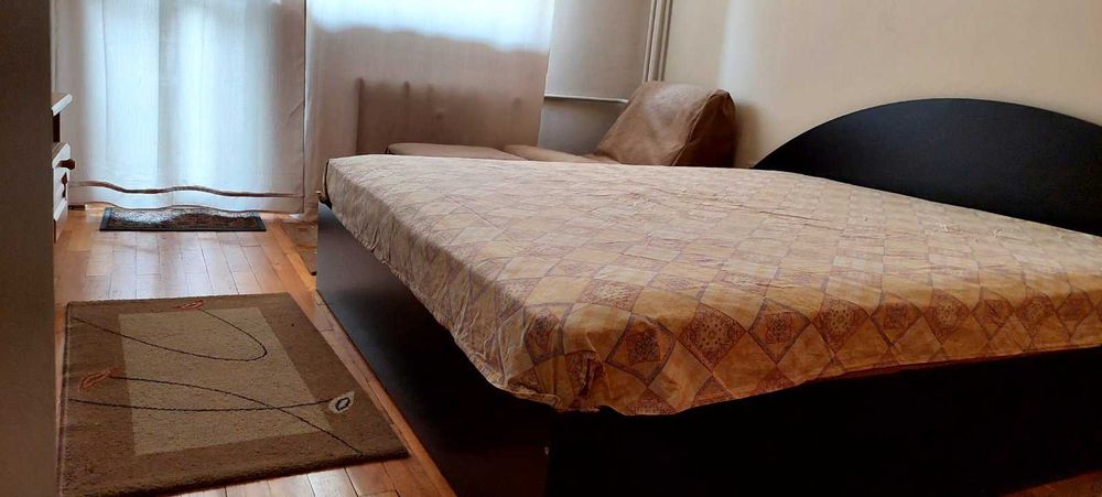 Дава се под наем Двустаен апартамент в София, Център - 67 кв.м за 433.5 € - Снимка #2