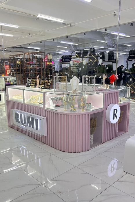 Продам островок из МДФ с местом и товаром