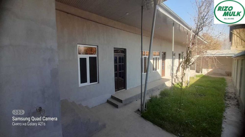 Назарбек Текстилда ховли сотилади. NR494/137