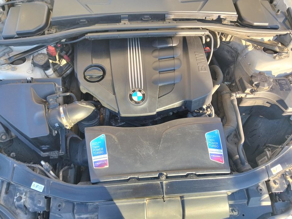 Vând BMW 318 an 2011