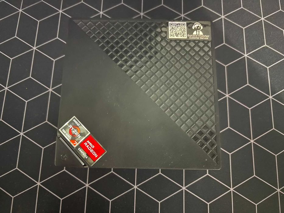 MiniPC NipoGI AMD Ryzen 7 7730 16GB RAM