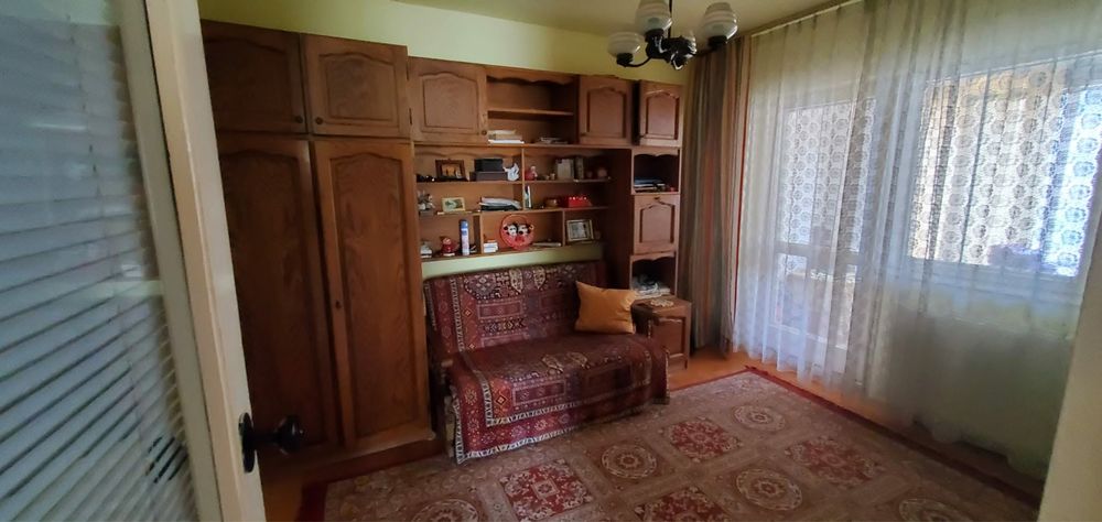 Vand apartament in dej