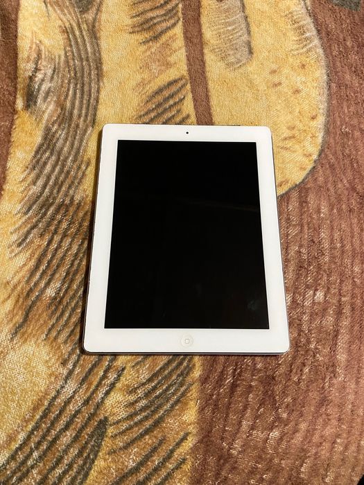 Продавам iPad 3 16gb