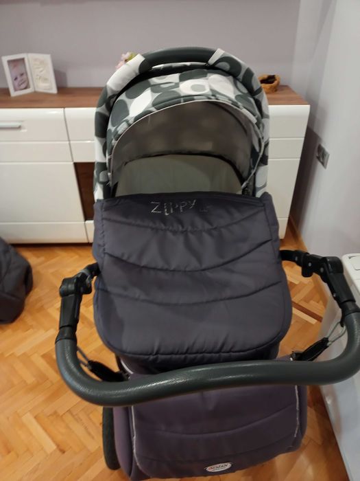 Бебешка количка Зипи лукс 2 в 1