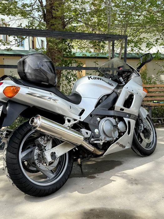 Kawasaki ZZR 600