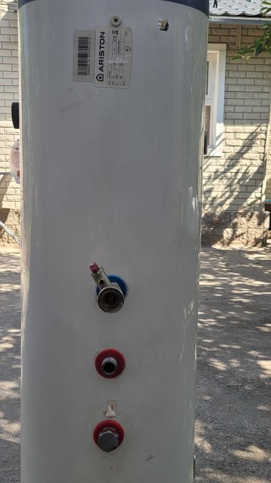 Продам водонагреватель