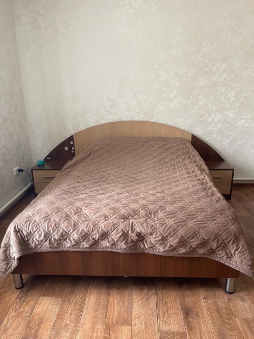 Продам спальную мебель