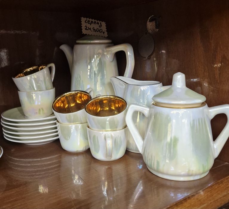 Чайный сервиз эпохи СССР