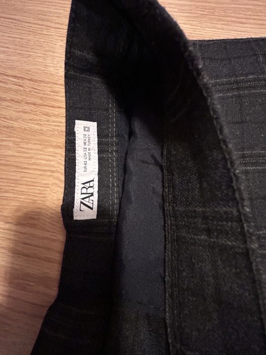 Pantalon Chinos carouri Zara 42