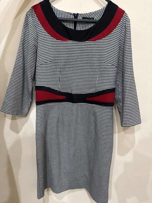 Женское платье 44 размера