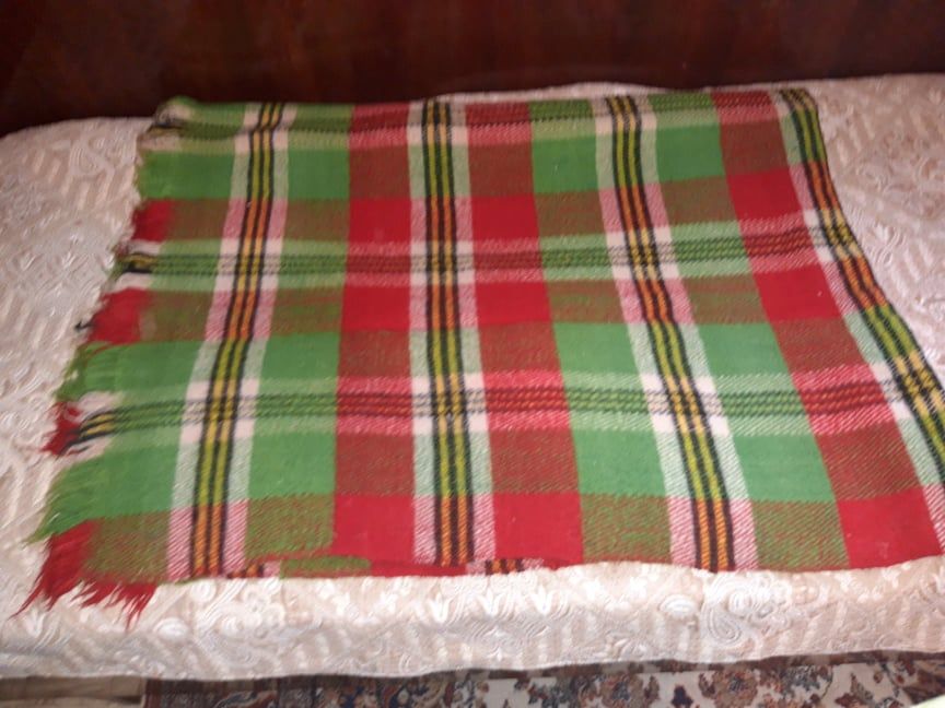 Родопско вълнено одеяло