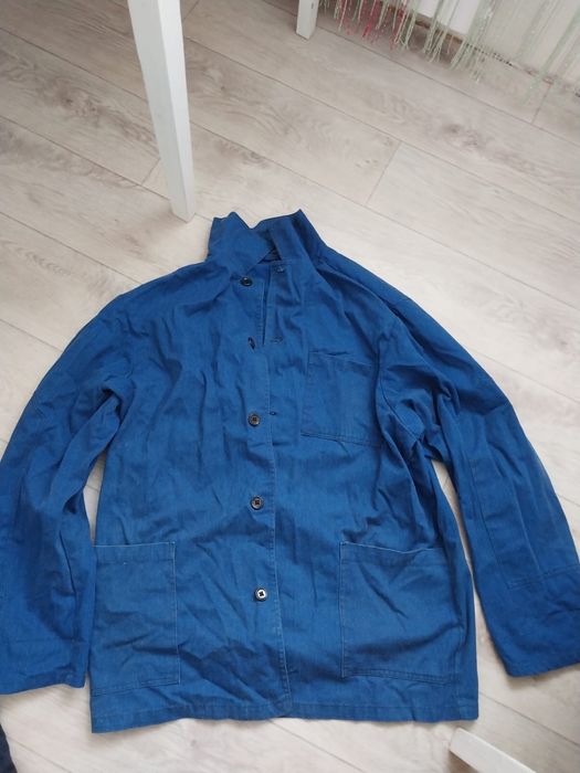 Спецодежду продам