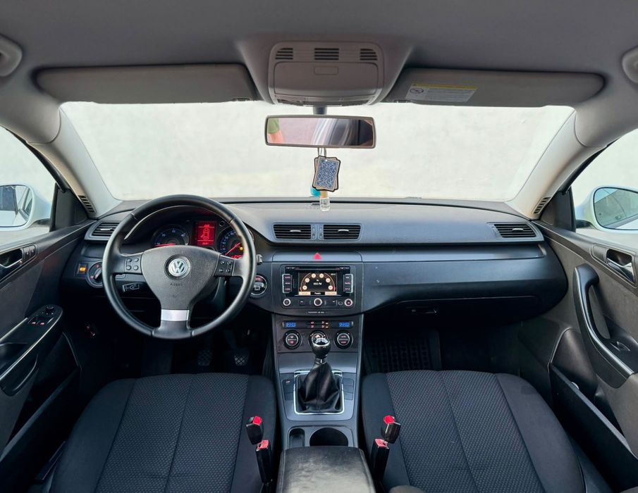 VW Passat B6 scaune piele  bixenon
