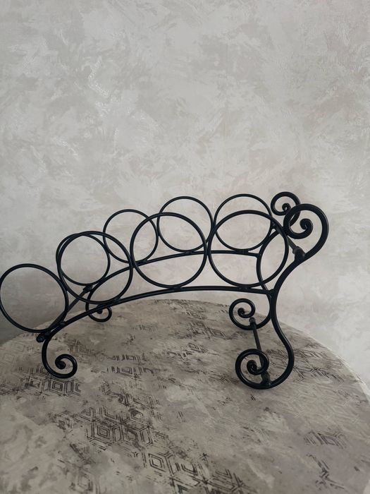 Продам бутылочницу