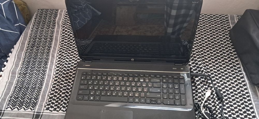 Ноутбук HP Pavilion g7