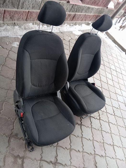Продам сидегие на ниву