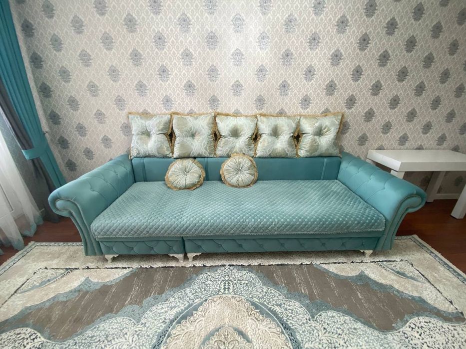 Продам диван, 3 м