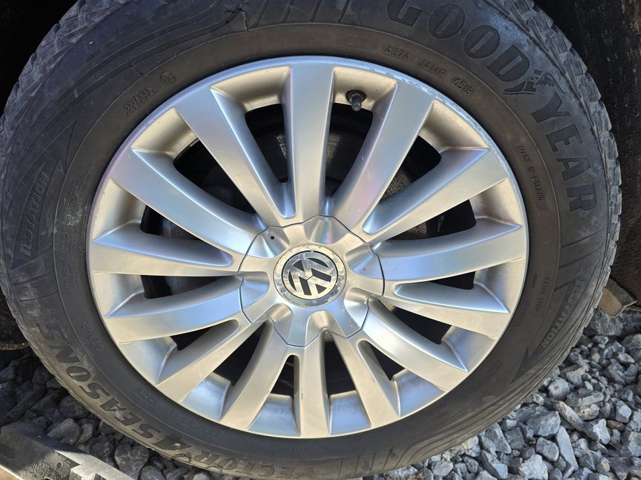 Продавам джанти vw 17ки