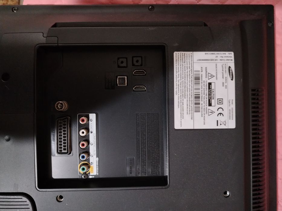 Televizor LED 32inchi 82cm