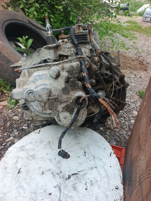 КПП 6-ст. мех. (МКПП) Renault Scenic 2003-09