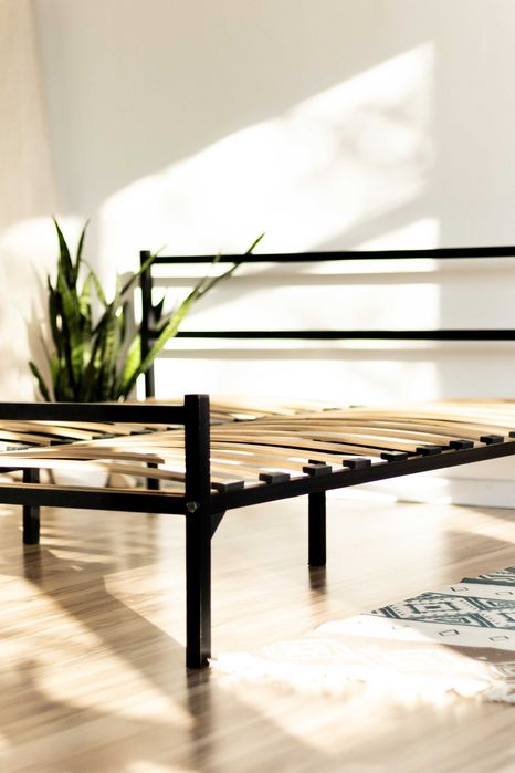 Кровать металлическая