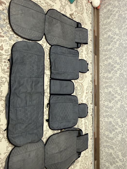 Универсальный чехол для автомобиля